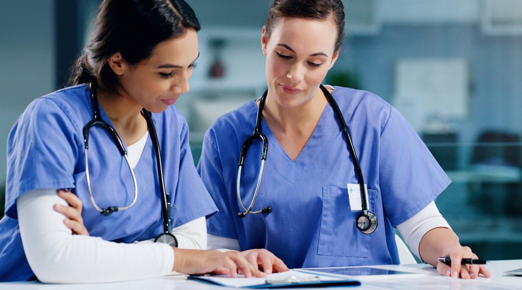 Jobstacles: 3 Tips for a Better Nurse-to-Nurse Shift Change
