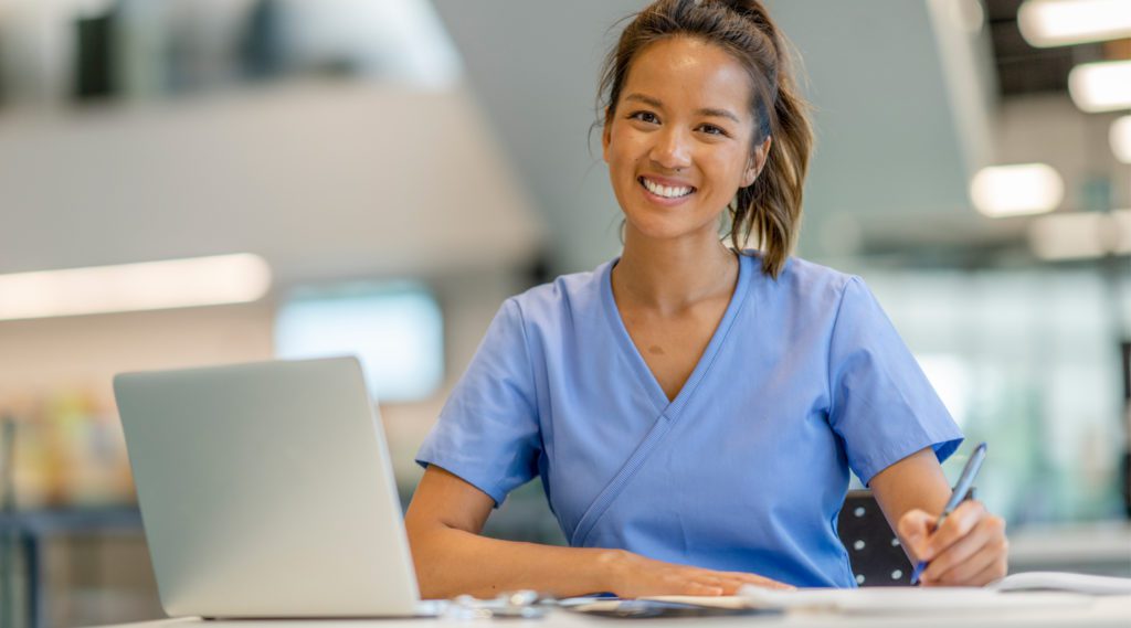 Job Hunter: How to Write a Nurse Cover Letter That Gets You Noticed
