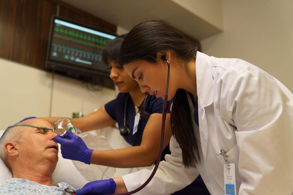 How to Become an Adult-Gerontology Acute Care Nurse Practitioner in California
