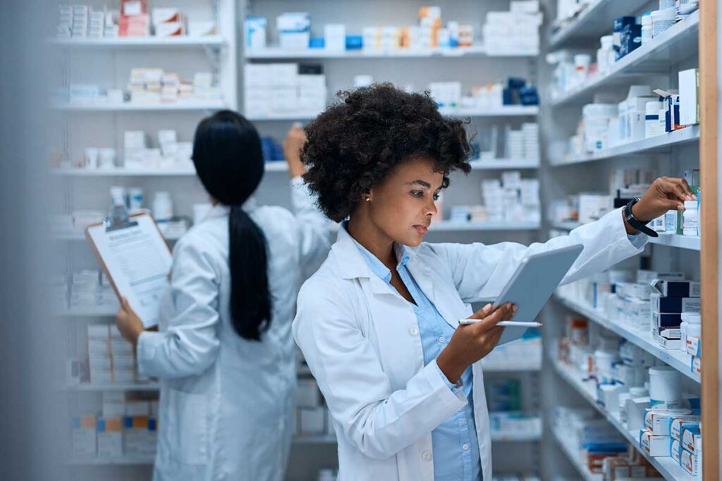 How to Become a Pharmacist in California