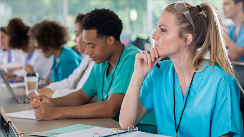 How to Find the Best Summer Nursing Programs