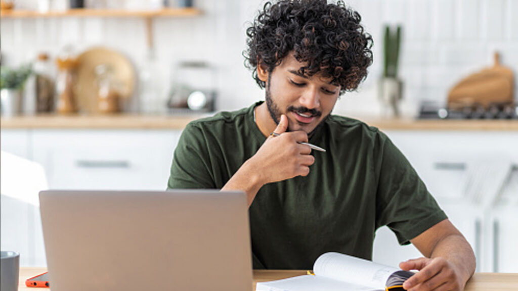 What to Expect in Online Nursing School: A Guide for Students